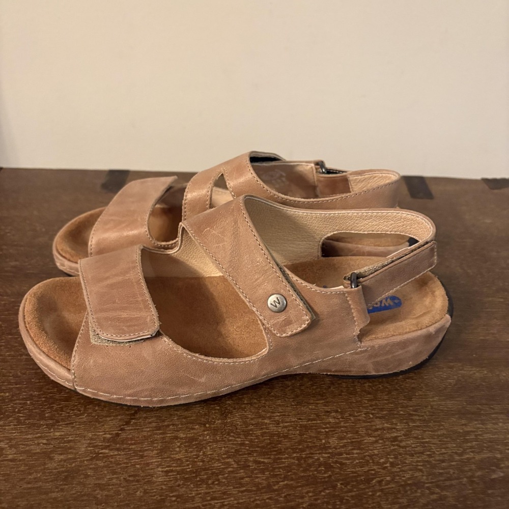 Wolky Shoes Womens Size 5.5 Beige Leather‎ Slingback Sandals Hook Loop Comfort